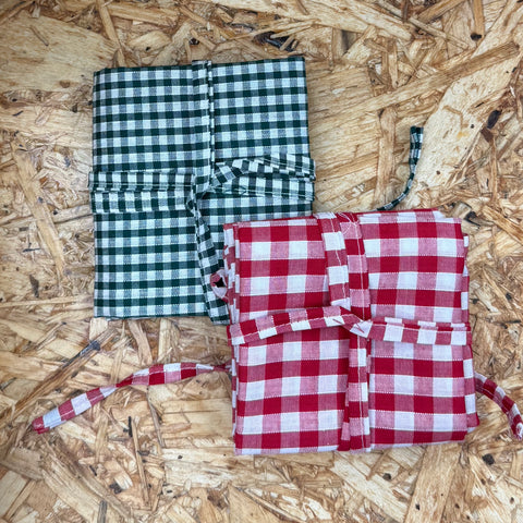 Checked Cloth Wrap
